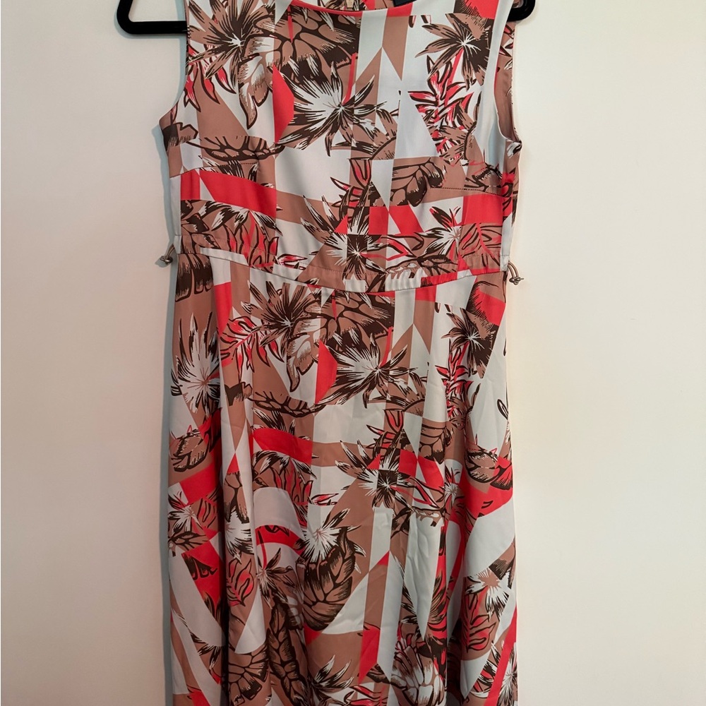 RUDSAK Geometric Floral Midi Dress - Red and Brown